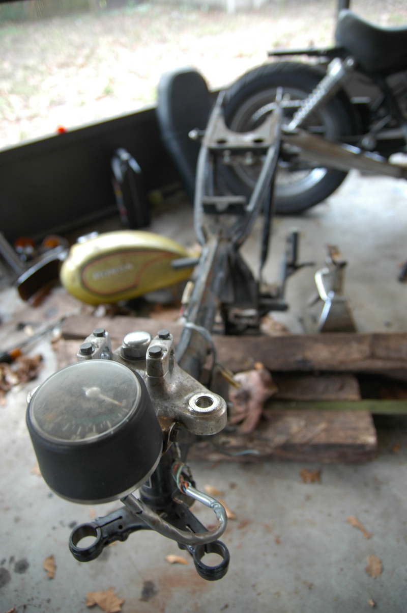 Illustration for article titled How I Rebuilt An Extremely Sketchy Honda CL100 Scrambler For Under $500Â